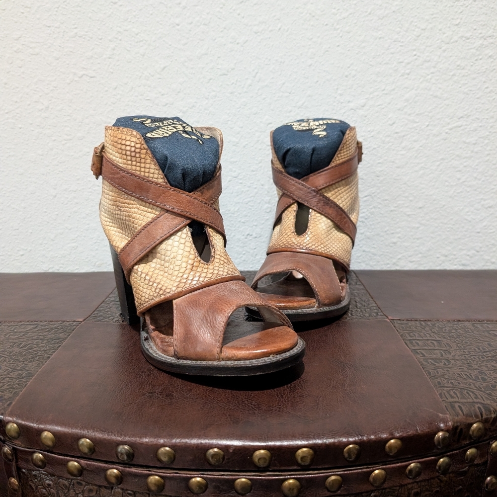 Freebird RATTLE Bootie Size 8 - Picture 2 of 13